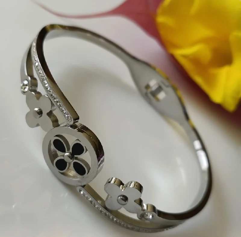 Unique Bangles For Custom Looks-Tarohi Jewels Stainless Steel Silver Plated Floral Design Kada- STKD 2661