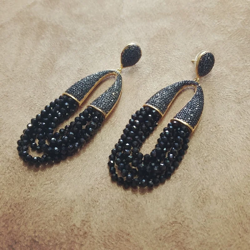 Delicate Necklaces For Minimalist Look -Elegant Tasseled Earrings-Waterfall Chandelier Black beads Black onyx pave earrings