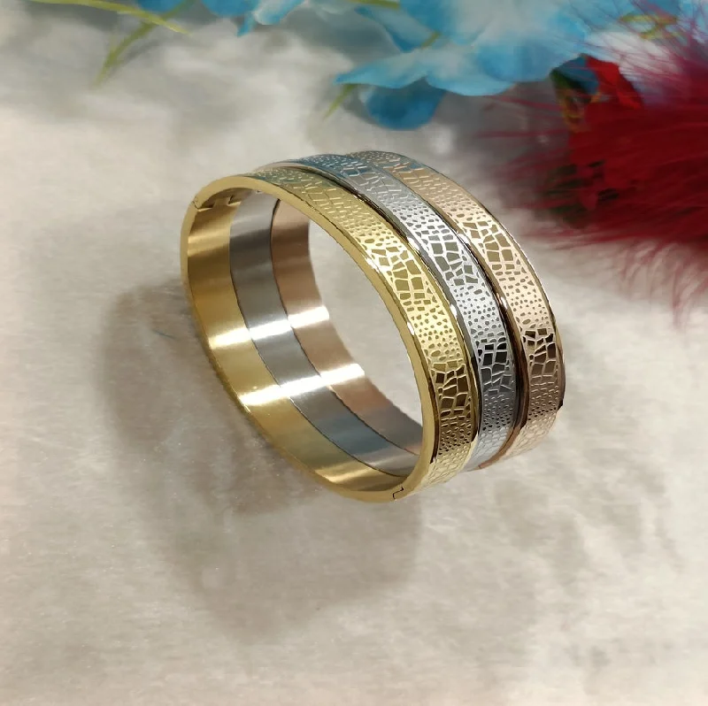 Unique Silver Bangles For Bold Fashion-Tarohi Jewels Set of Three Stainless Steel Unisex Kada- STKD 4155