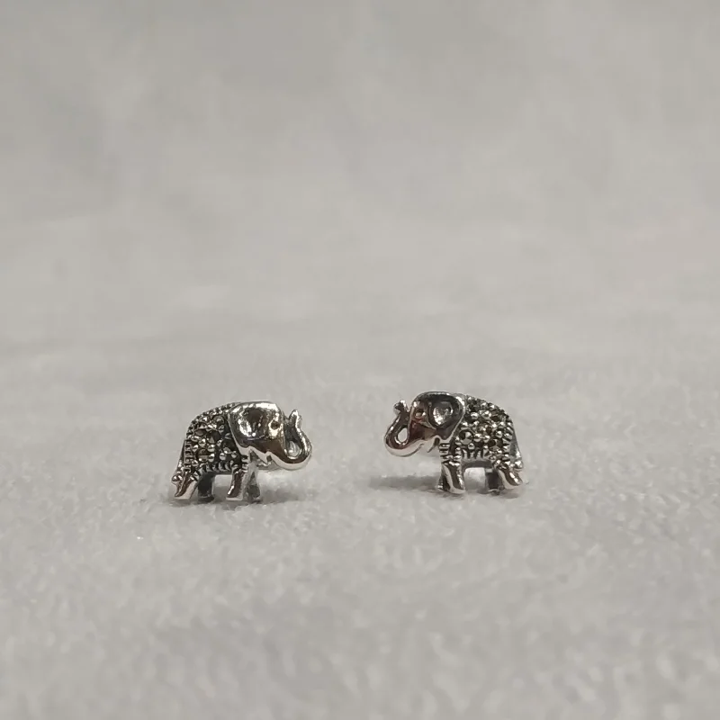 Choker Necklaces For Trendy Look -Large Diamond Earrings-Silver Marcasite Elephant studs Earrings